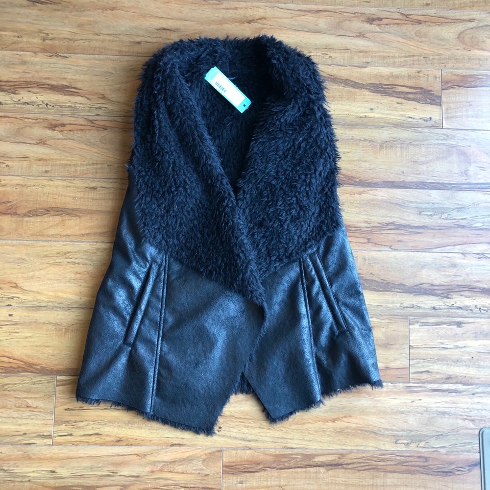 Mo-ka fur vest
